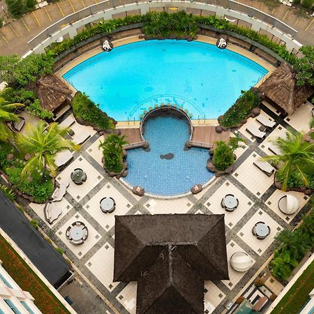 Hotel Ciputra Jakarta Managed By Swiss-Belhotel International Exterior photo